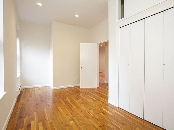 4th image of 170 E 91st St APT 5R