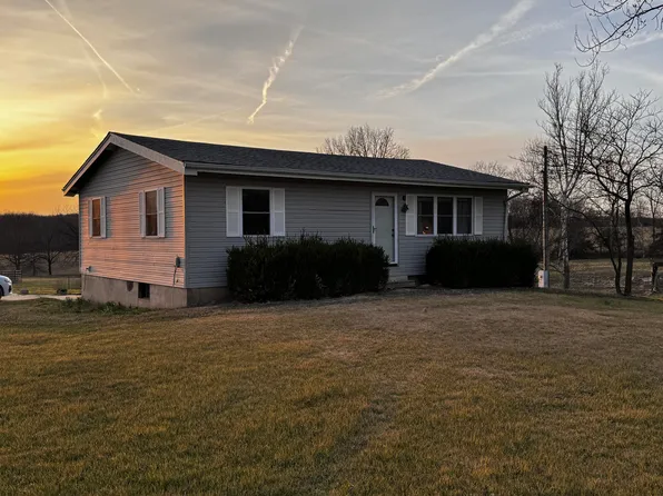 10269 County Road 471, Tebbetts, MO 65080