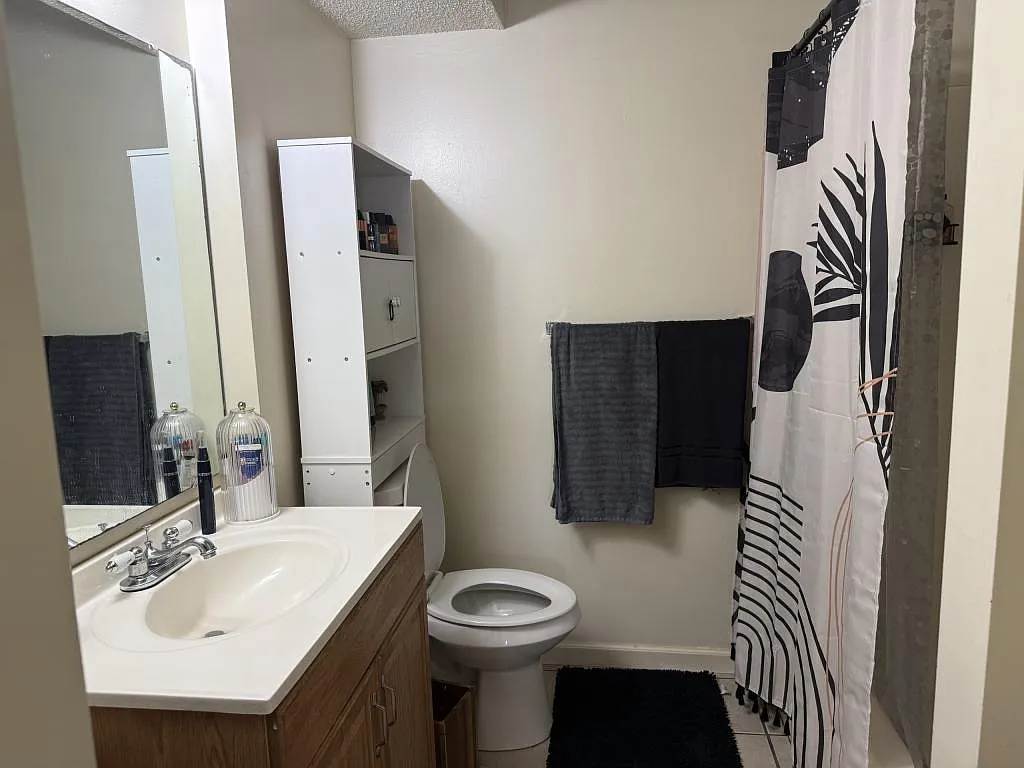 517 Minnesota St — Photo 3