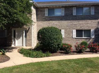 300 Loyola Dr, Elgin, IL 60123