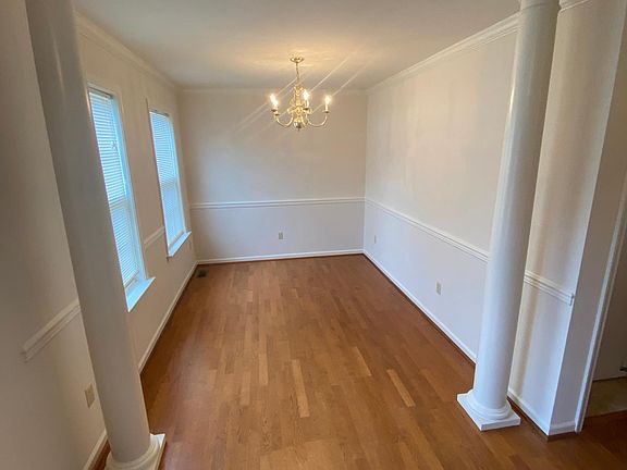 2nd image of 163 Lexington Ct #163