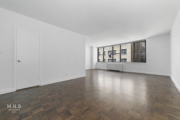 1st image of 155 E 55th St APT 9K