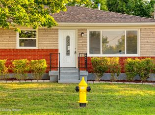 5818 Whispering Hills Blvd, Louisville, KY 40219