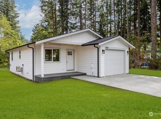 6281 Spruce Ct, Maple Falls, WA 98266