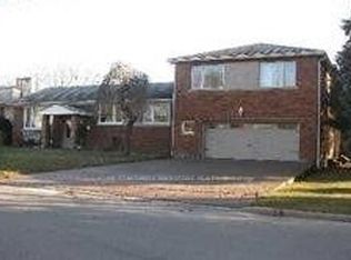5 Finchurst Dr UNIT B, Toronto, ON M2R 1K8