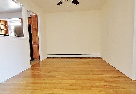 3rd image of 28-12 37th St #3C