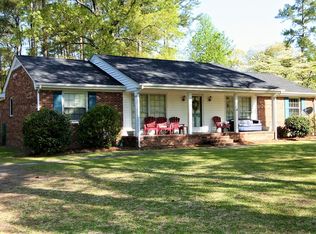 205 Shadywood Dr, Goldsboro, NC 27534