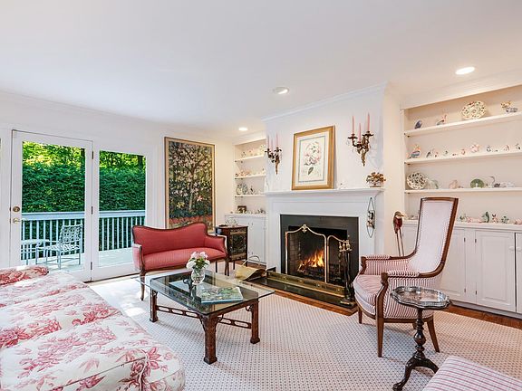 3rd image of 58 Lakeview Ave #7