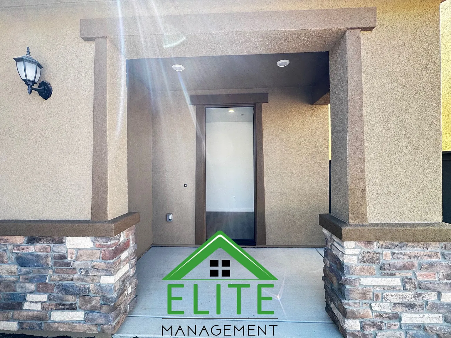 4 bed, 3427 sqft, $3,300 — Photo 4