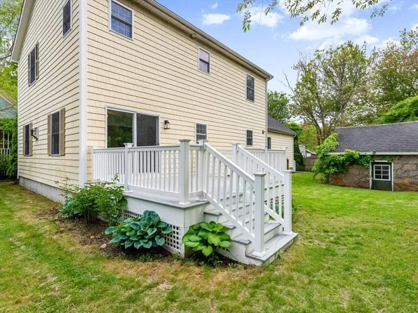 11 Pigeon Hill St #C, Rockport, MA 01966