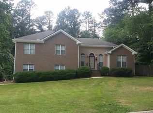 3157 Rockview Dr, Lithonia, GA 30038