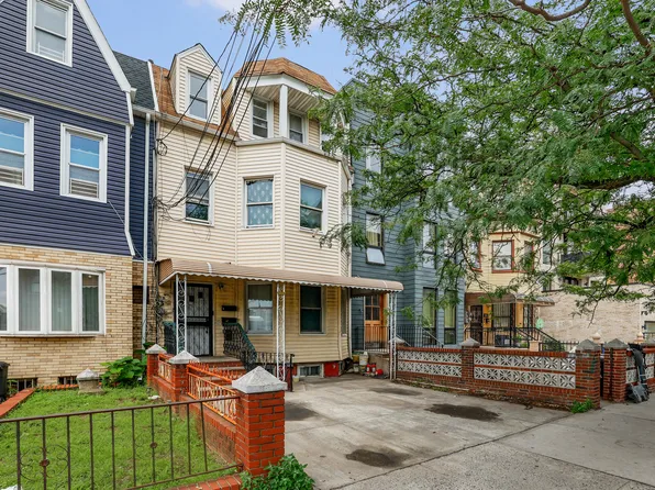 359 Winthrop Street image 1 of 17