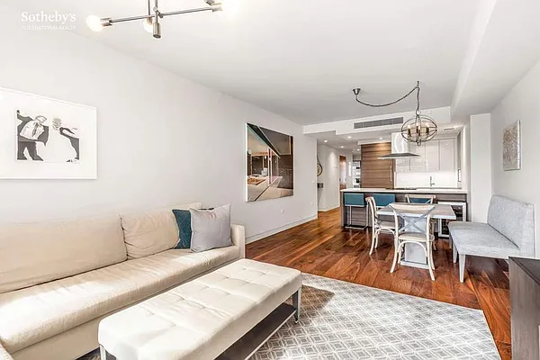 Sold by Sotheby's International Realty | media 2