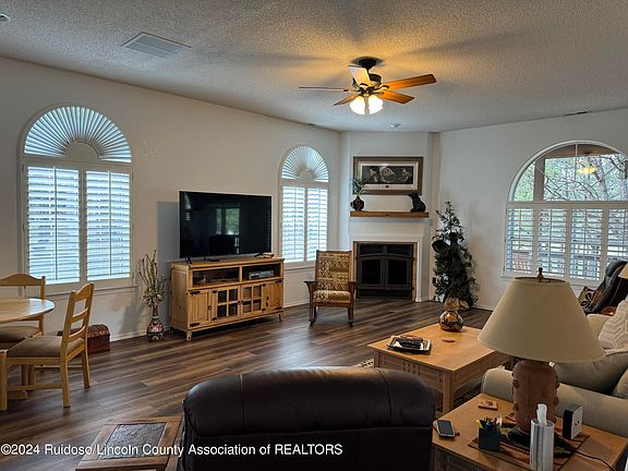 5th image of 100 Dove Ct