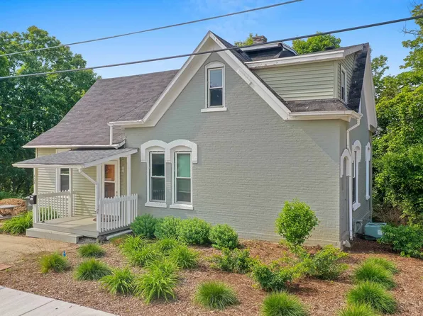 408 Dixon St, Kaukauna, WI 54130