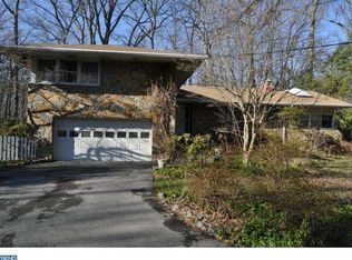 1407 Veale Rd, Wilmington, DE 19810