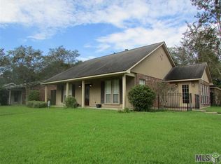 1953 Hobbiton Rd, Baton Rouge, LA 70810