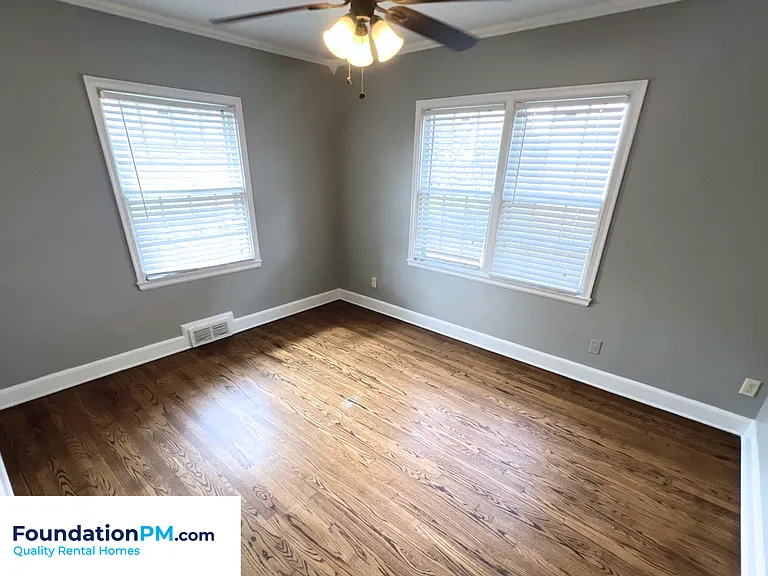 252 E Edwin Cir — Photo 17