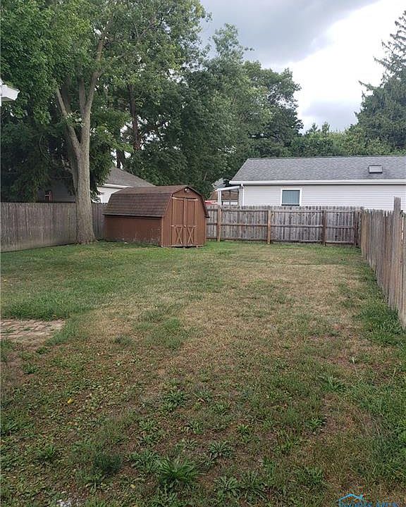 2nd image of 6079 Secor Rd