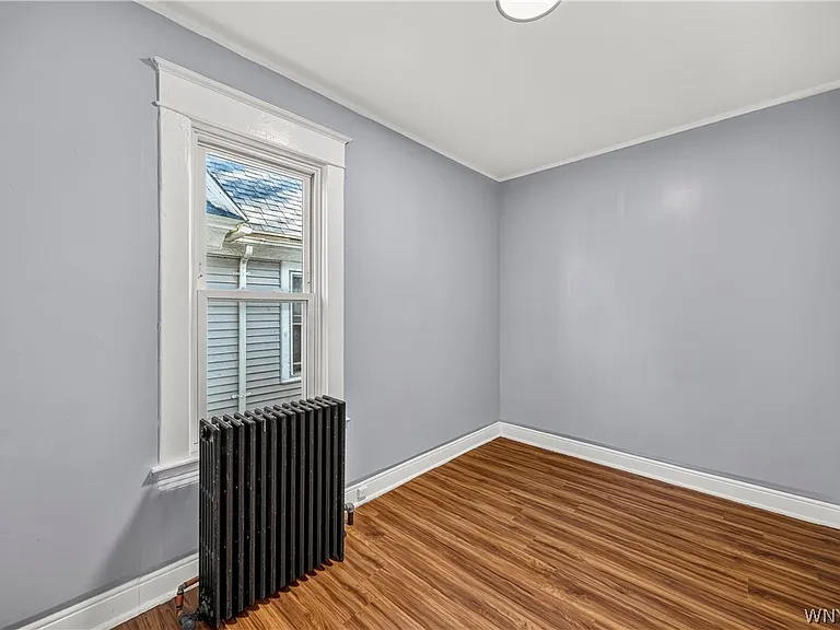 563 Humboldt Pkwy #UPPER — Photo 36