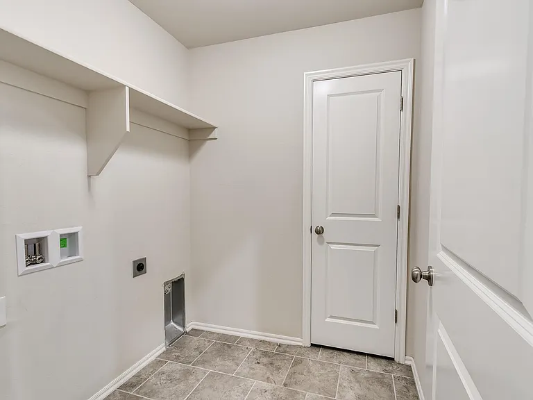 456 Nest Cir — Photo 18