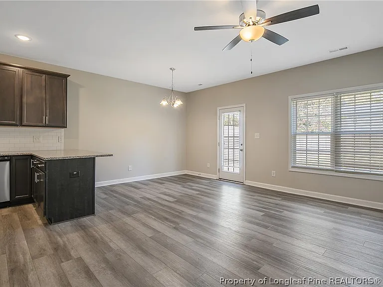 395 Hicks Ave — Photo 12