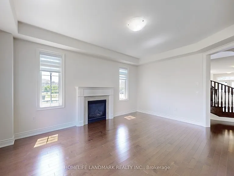 1533 Devine Point — Photo 10