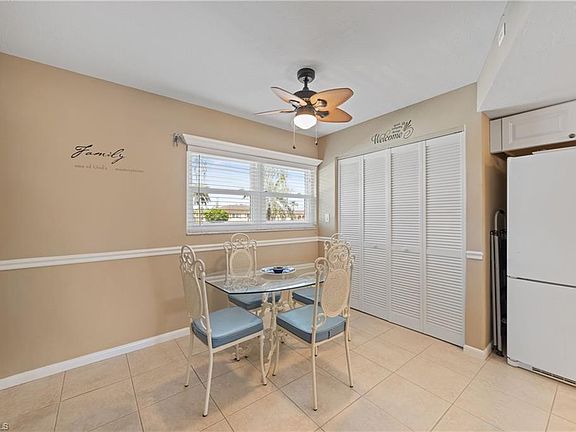 5th image of 354 Charlemagne BLVD #E202