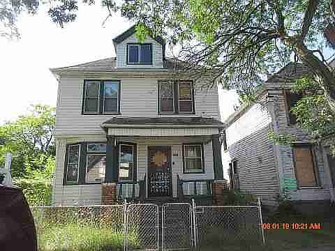 3372 E Willis