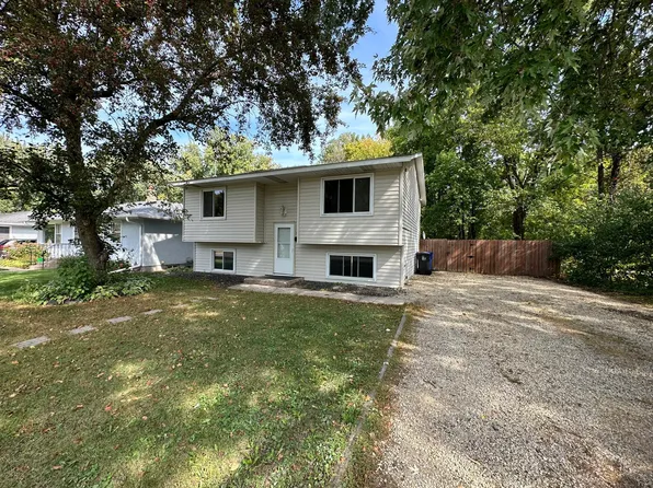 1052 Breen St, Saint Paul, MN 55106