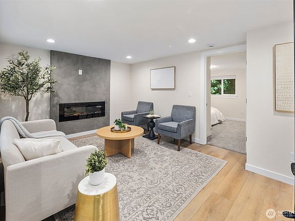 5th image of 10610 SE 304th Way