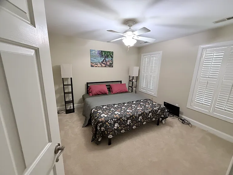 90 Old Spring Ct — Photo 6