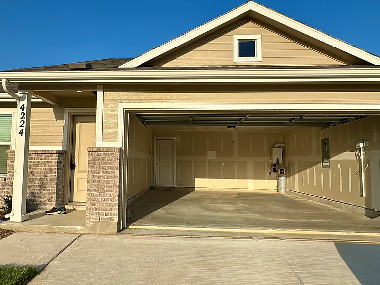 4224 Jutland Dr — Photo 14