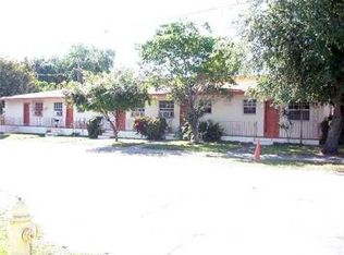 2184 NW 38th St, Miami, FL 33142