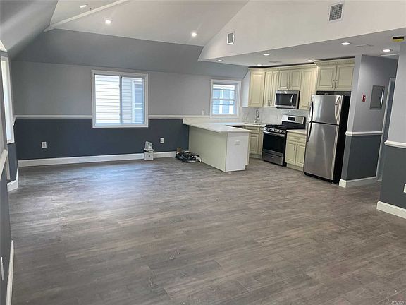 4th image of 134-30 159th St