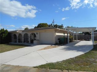 2412 Aquilos Ct, Pt Charlotte, FL 33952