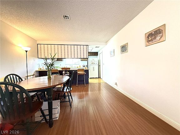 5th image of 3230 Cameron St Unit D