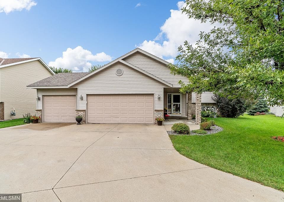 1st image of 704 Green Acre Ct