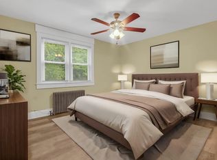 411 Lewis St, Somerset, NJ 08873