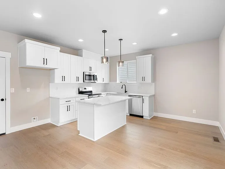 6341 SE 85th Ave #A — Photo 10