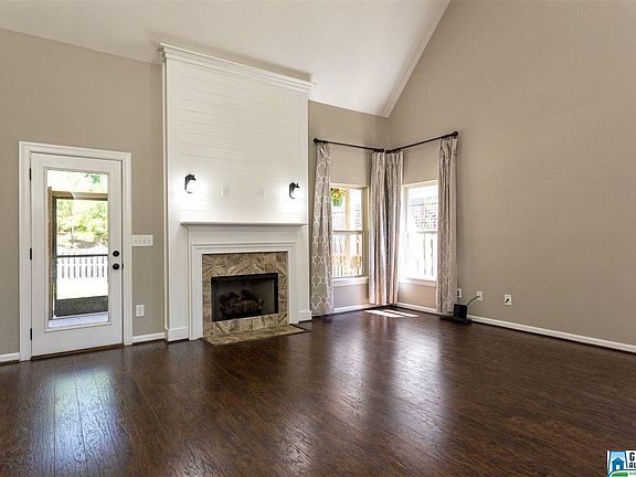5th image of 5988 Mountainview Trce
