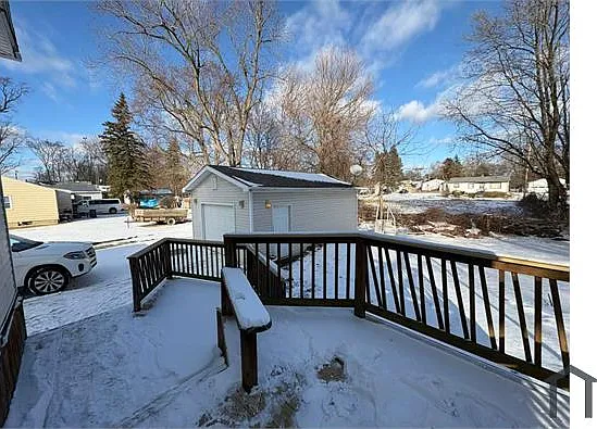 2037 Blades Ave — Photo 42