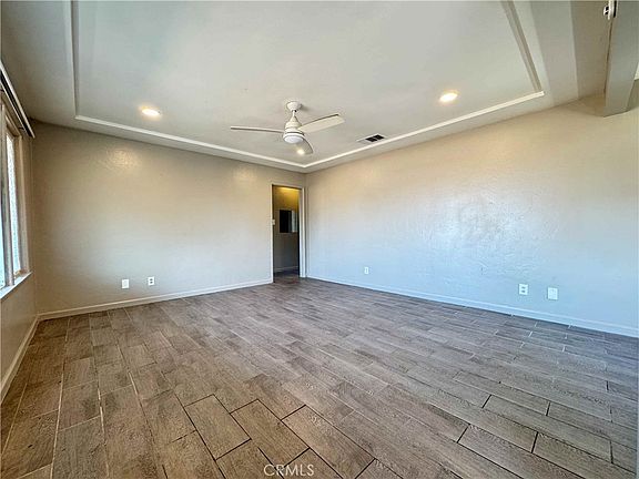 3rd image of 1468 Sepulveda Ave