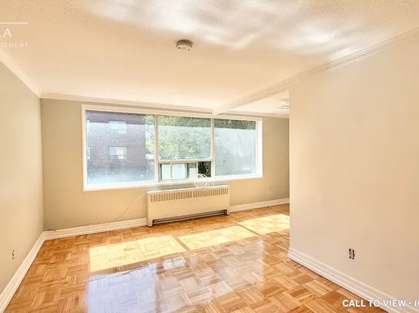 6 Kings Point Dr, Toronto, ON
