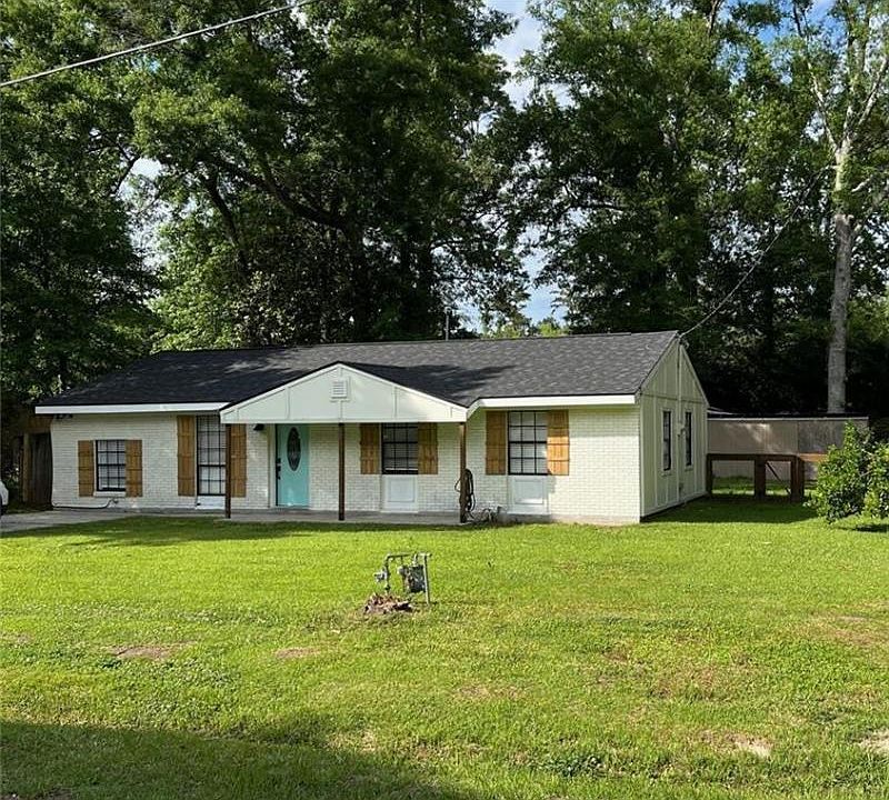 1201 Montgomery St, Mandeville, LA 70448 | Zillow