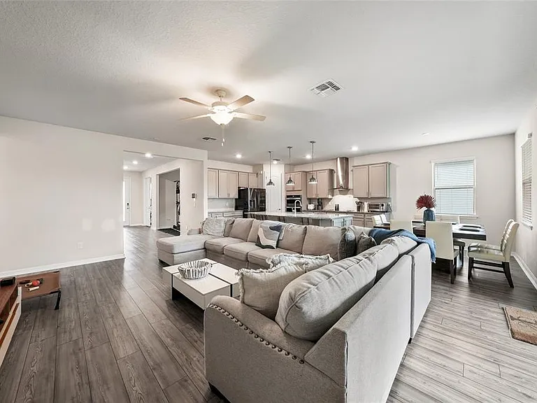 10913 Green Harvest Dr — Photo 13