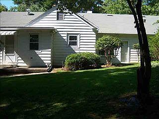 2nd image of 310 Russell St