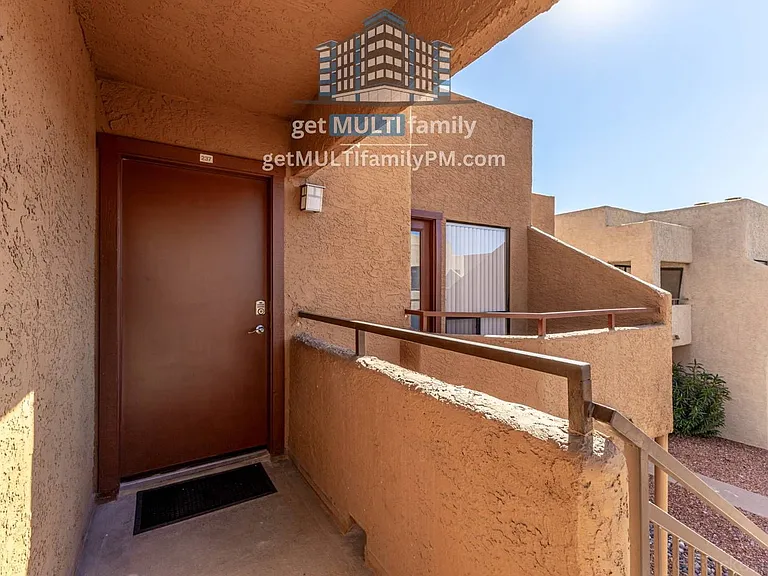11640 N 51st Ave #237 — Photo 31