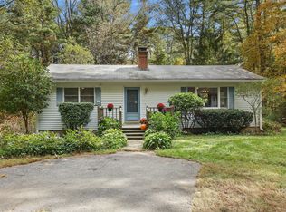 64 Hawkins Rd, Woodstock Valley, CT 06282