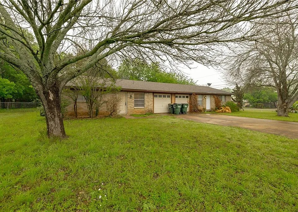 806 Judy Dr #B